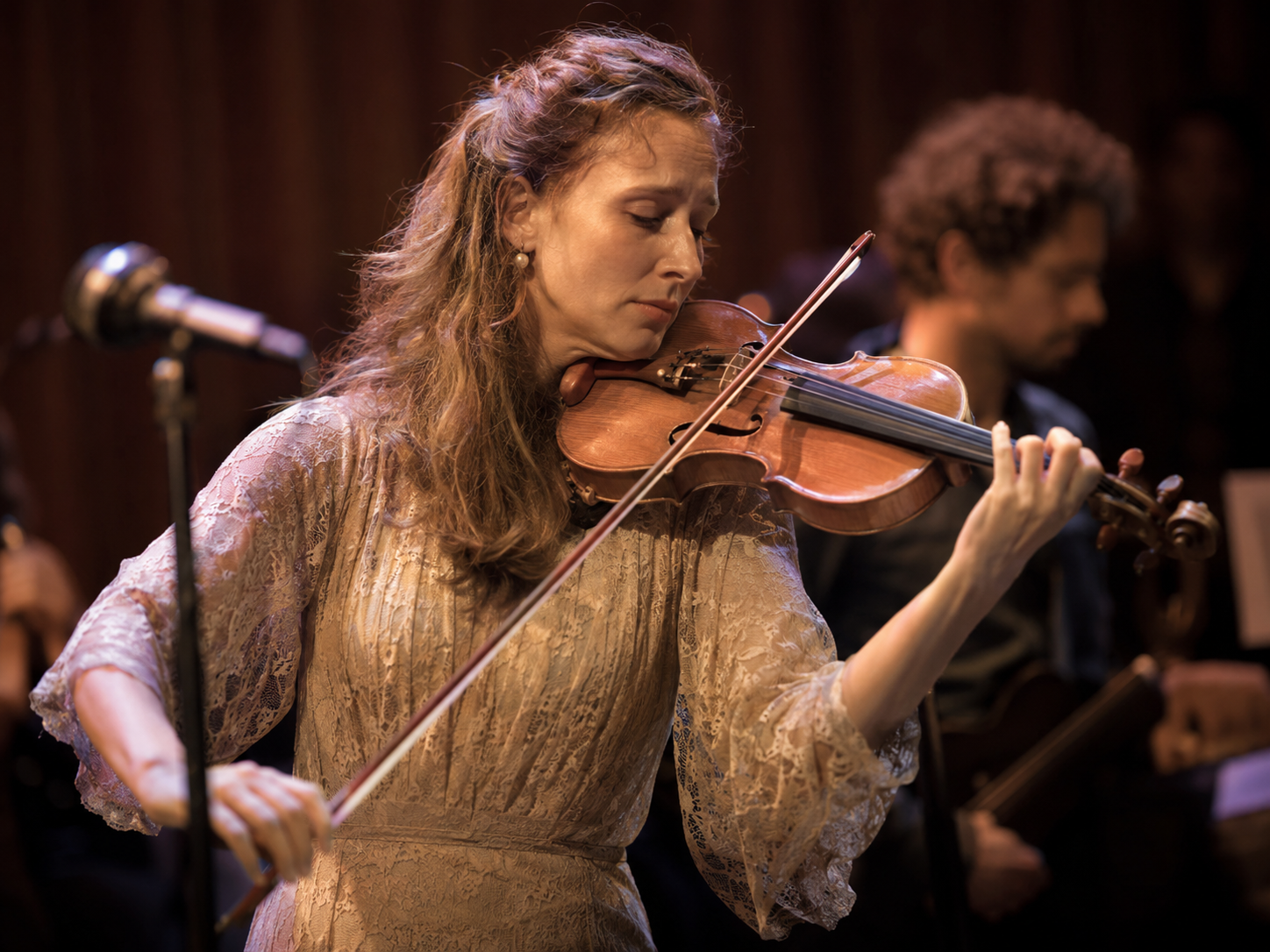 Live Instruments: The Violin Sounds Sharp When You Turn It Up — Cloudlifter Fix for High-Frequency Edge